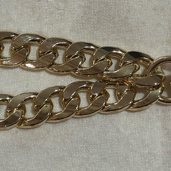 Unbranded 8” Gold-Tone Replacement Chain Strap, Extender for Wallets & Wristlets - Picture 7 of 10
